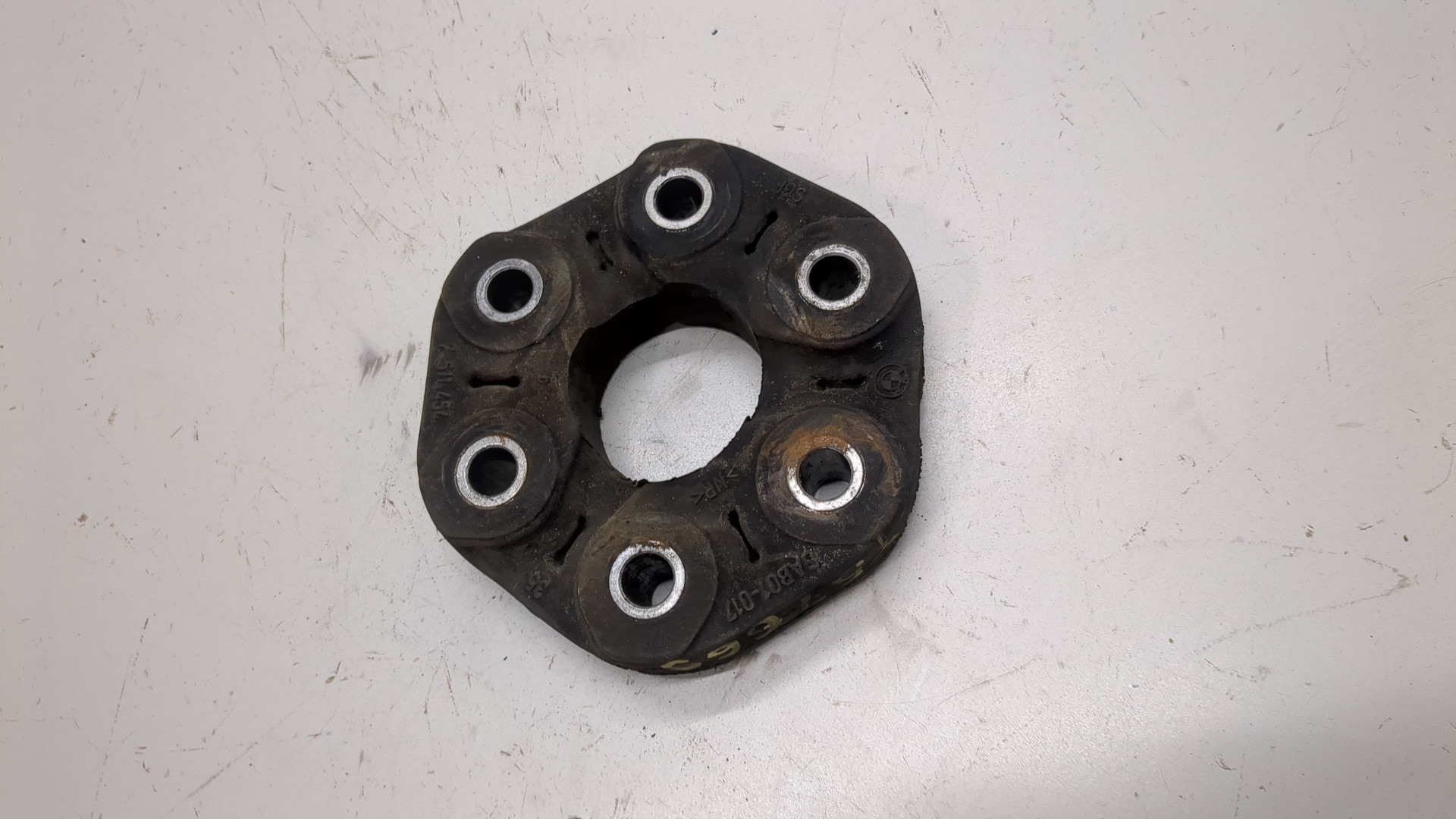 Муфта эластичная карданного вала