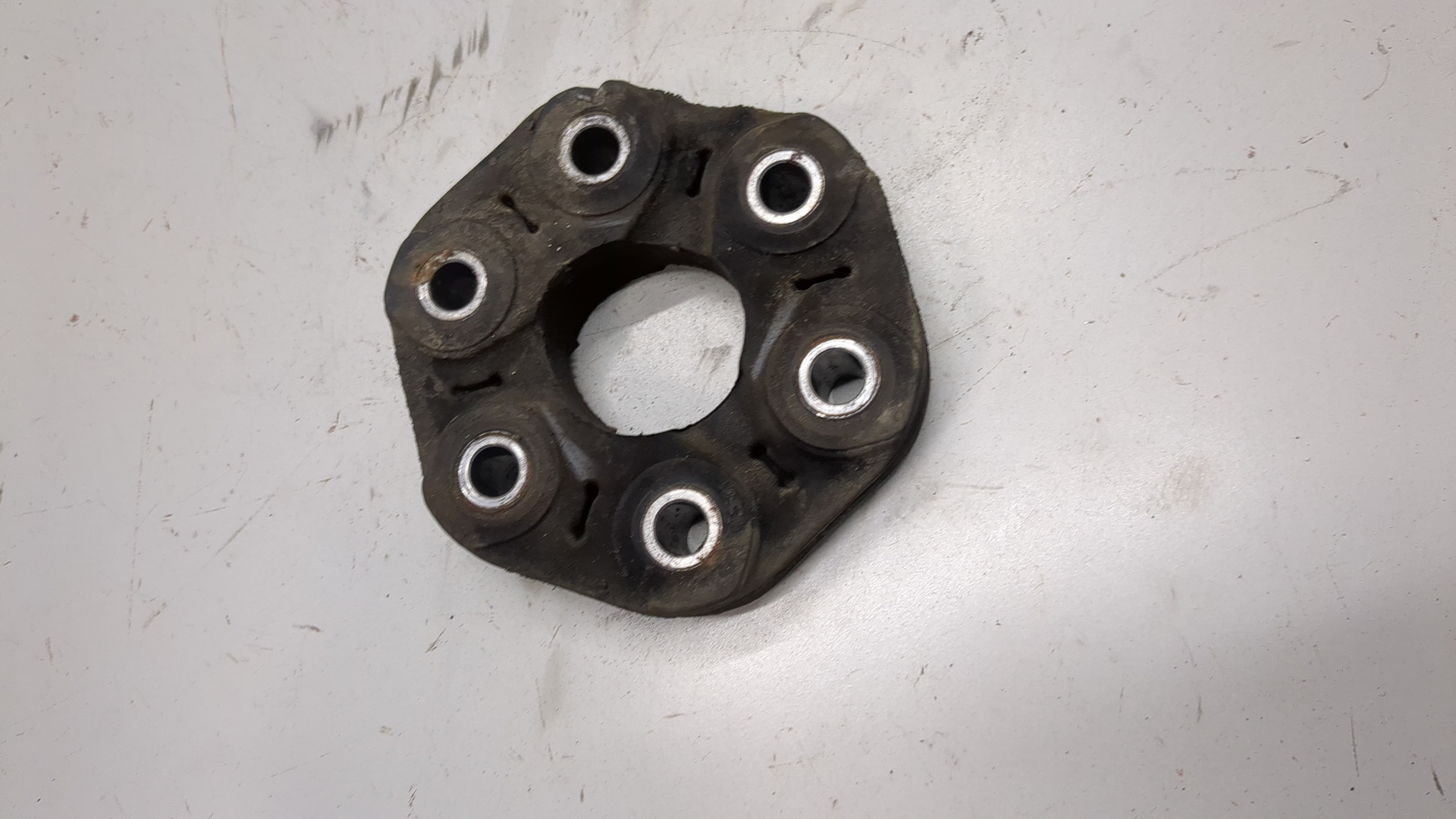 Муфта эластичная карданного вала