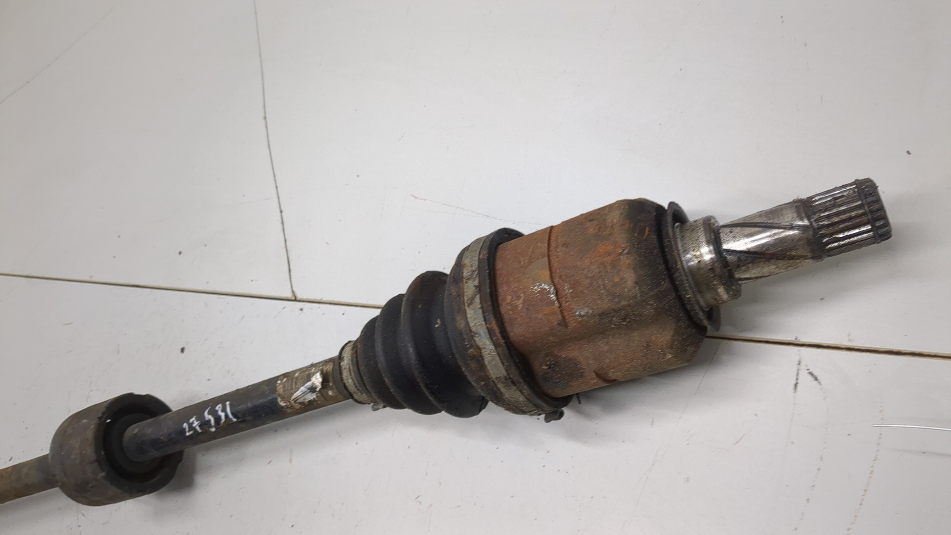 Полуось передняя правая