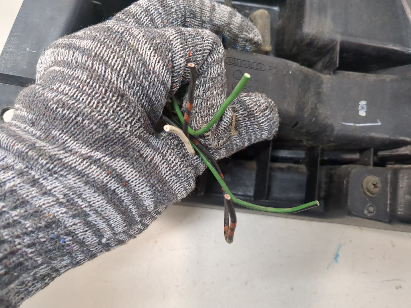 Фонарь задний левый