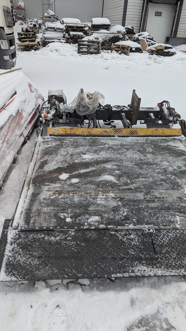 Панель заднего борта