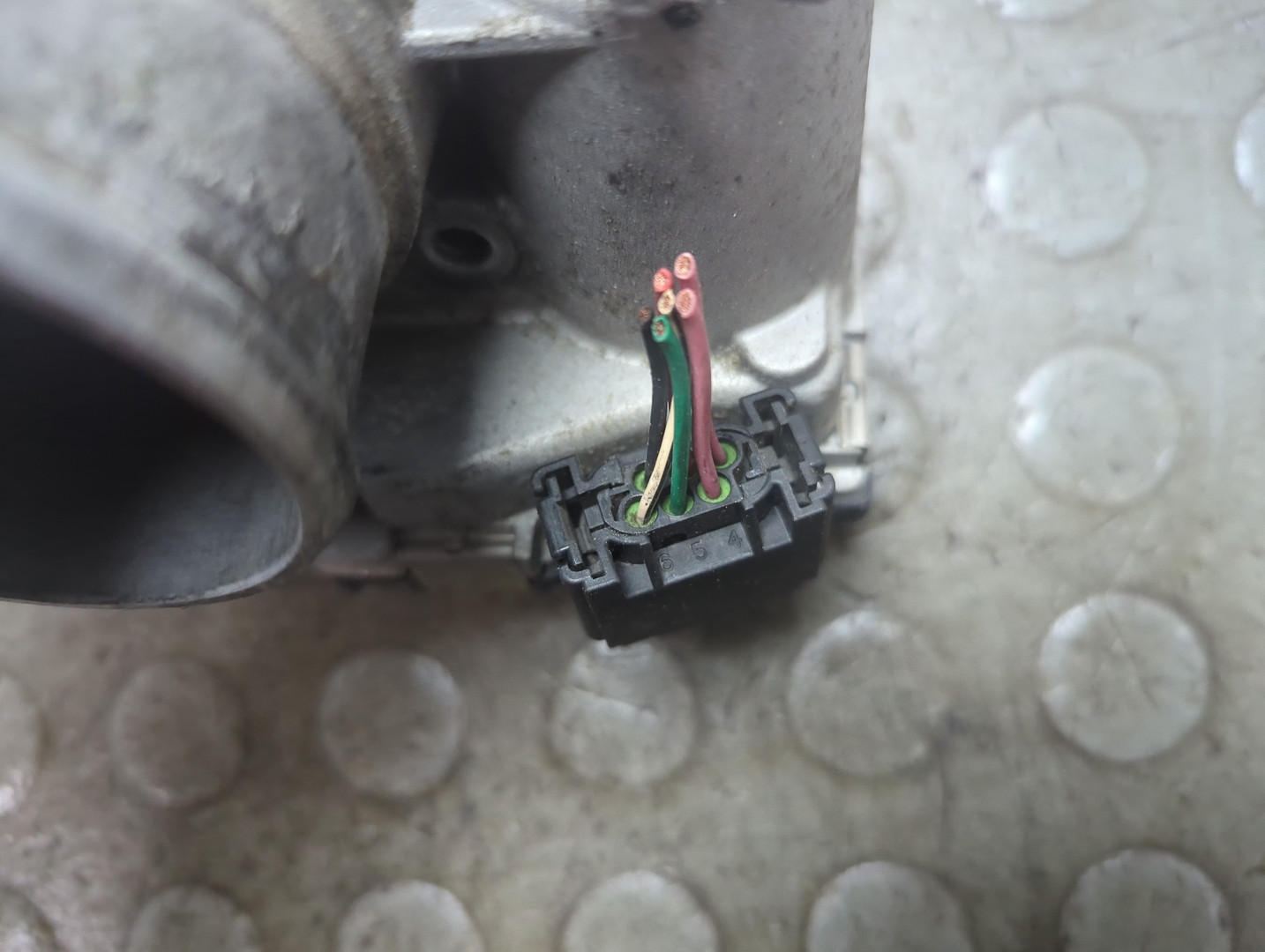 Заслонка дроссельная электрическая