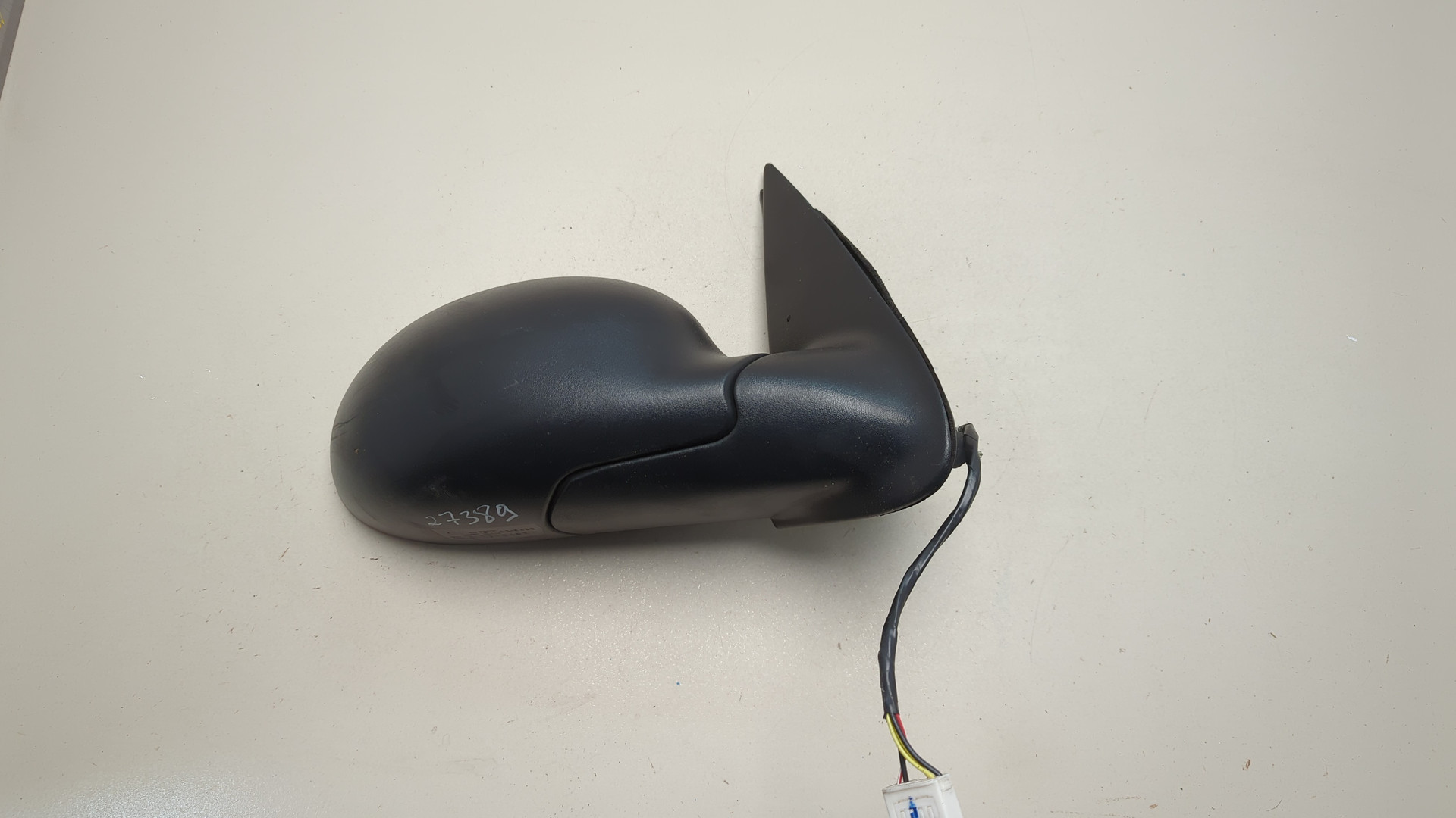 Зеркало правое электрическое