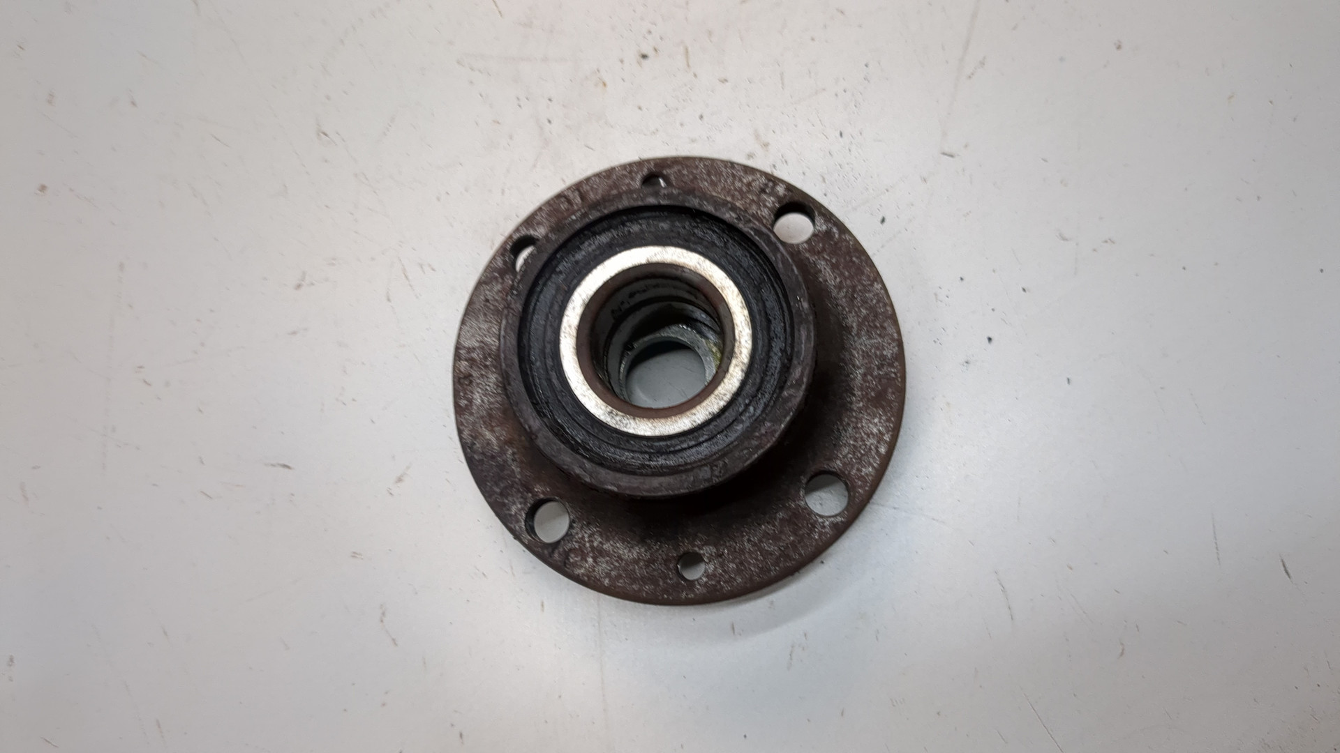 Ступица задняя