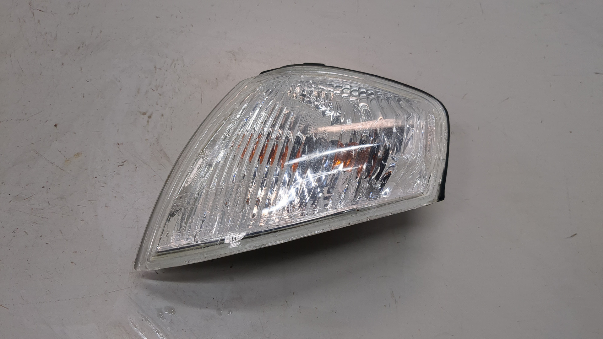 Повторитель на крыло правый