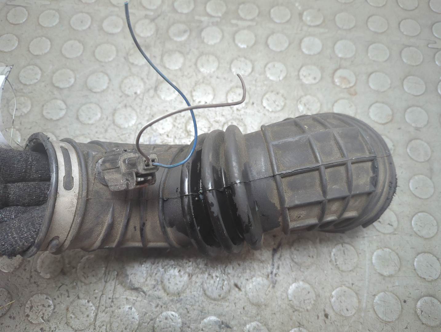 Патрубок воздушного фильтра