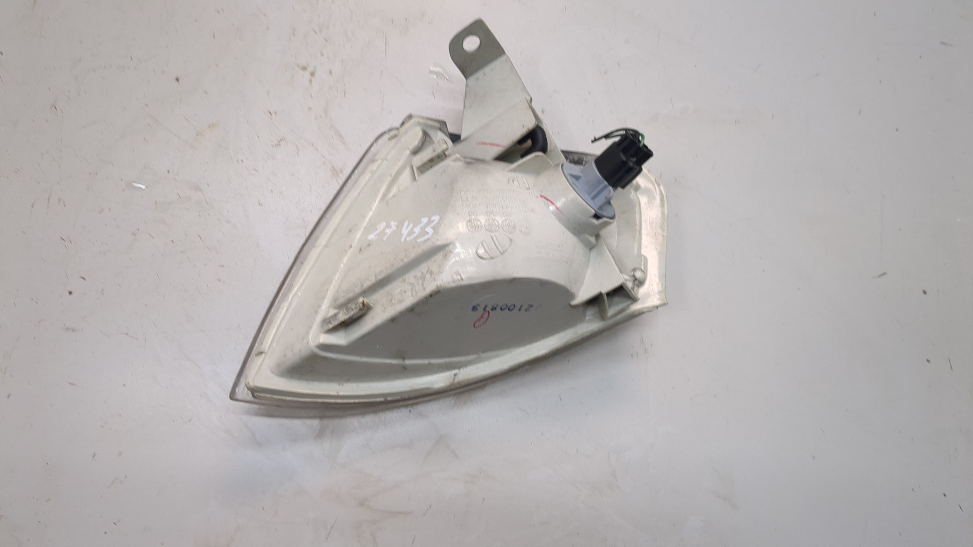 Повторитель на крыло правый