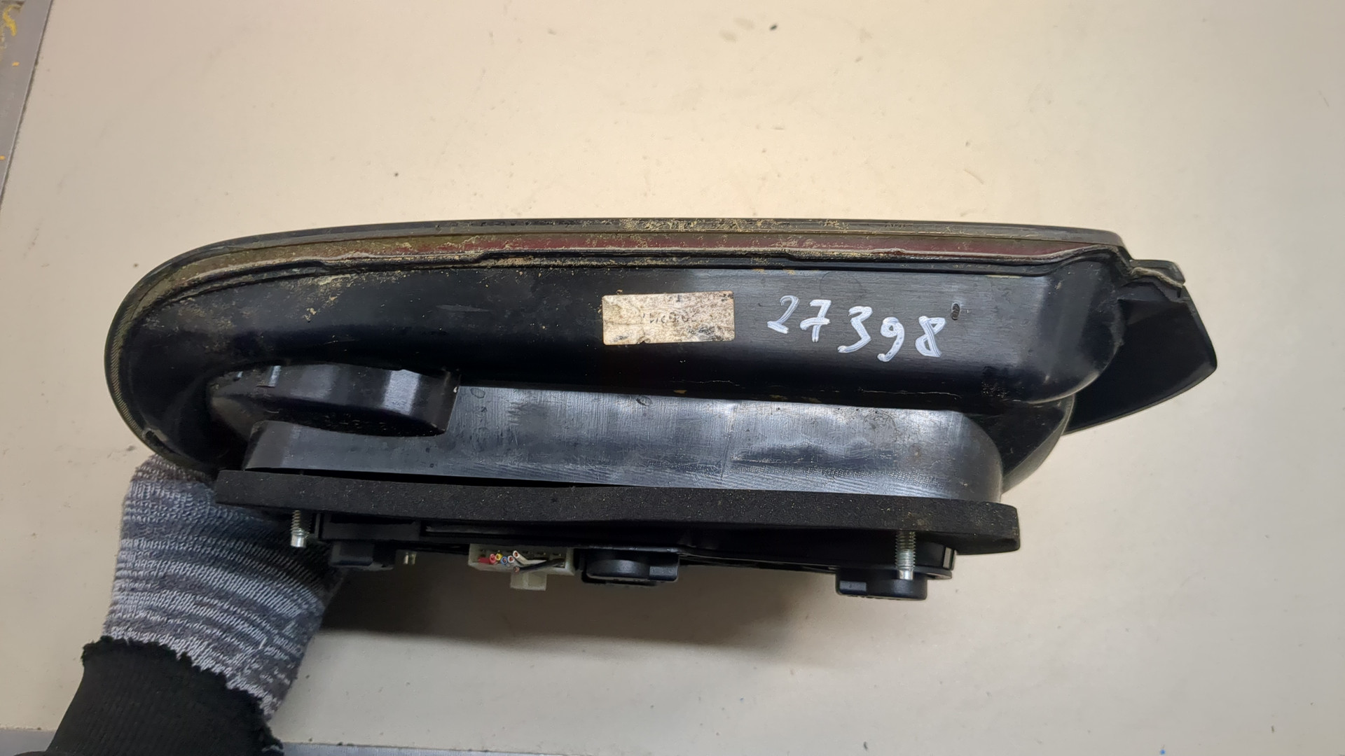 Фонарь задний левый