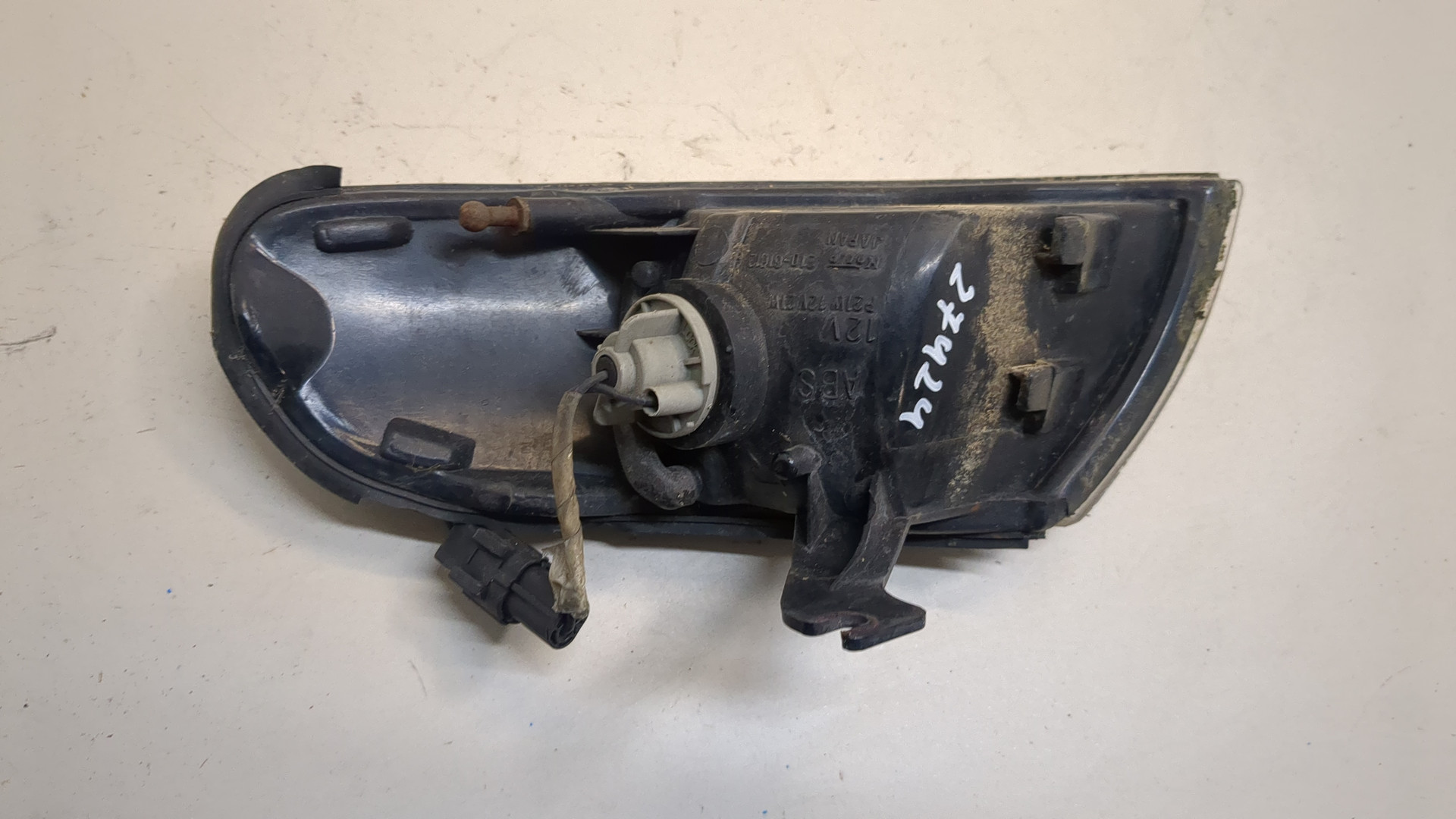 Повторитель на крыло правый