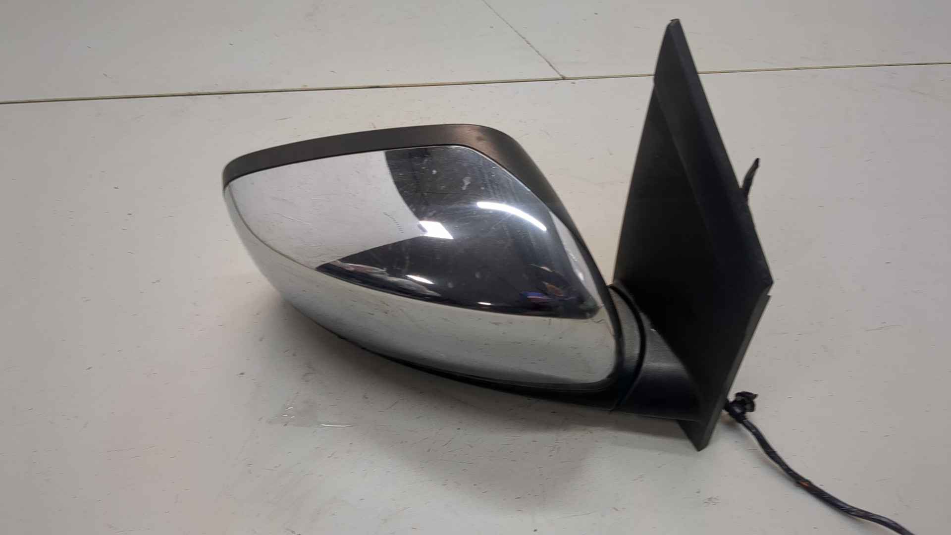 Зеркало правое электрическое