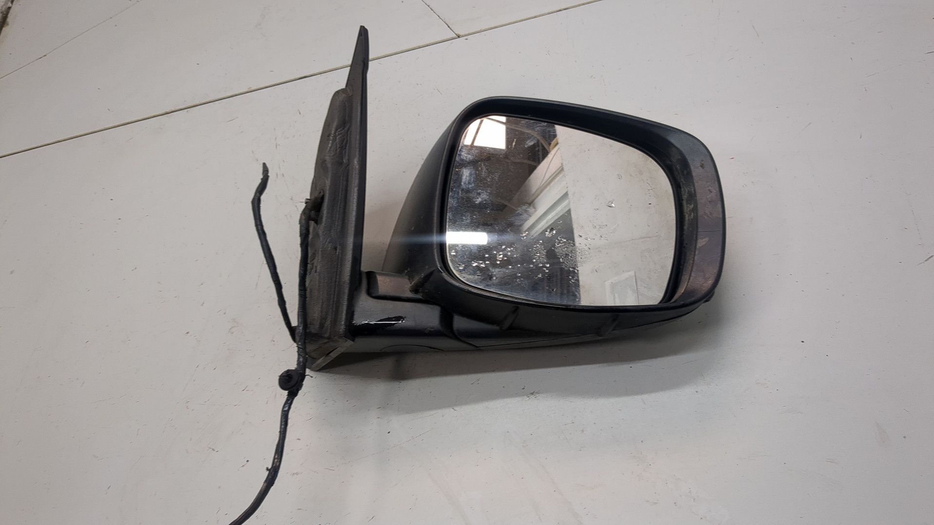 Зеркало правое электрическое