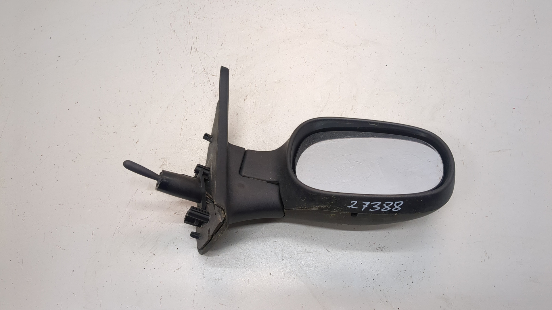 Зеркало правое электрическое