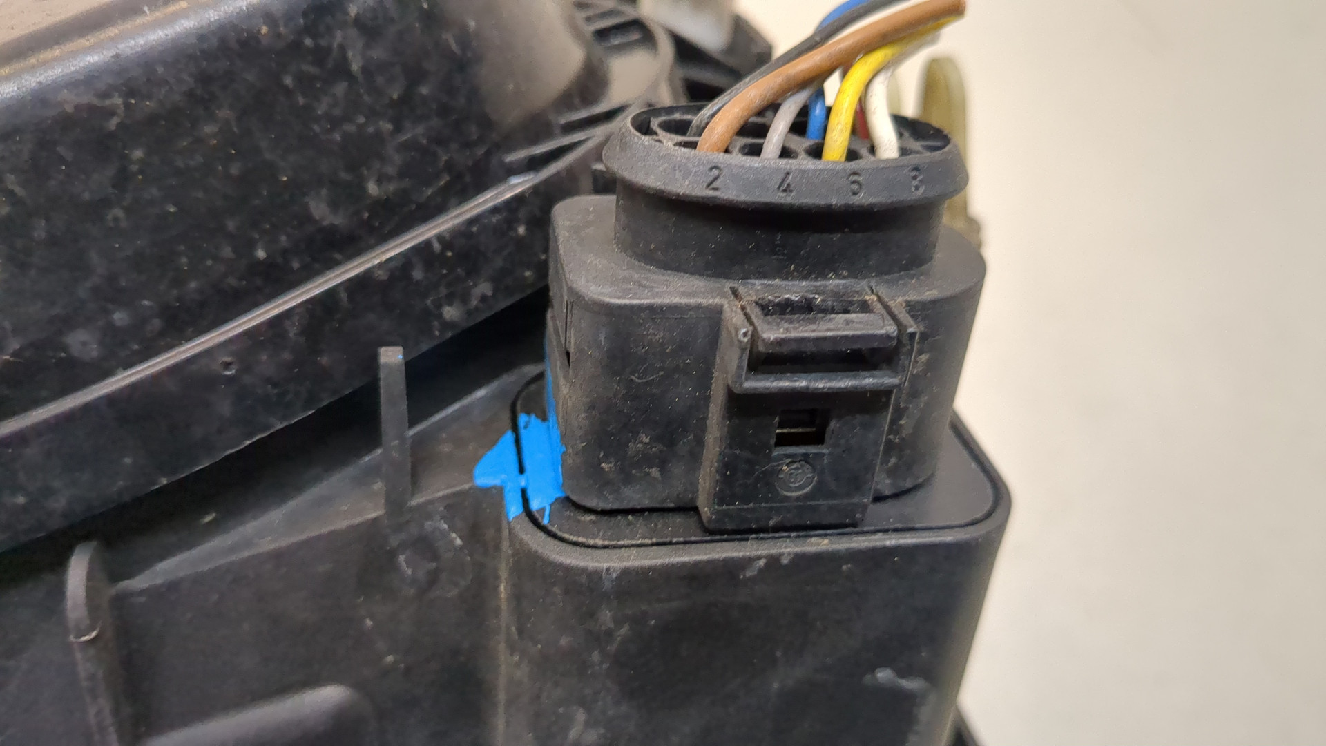 Фара правая