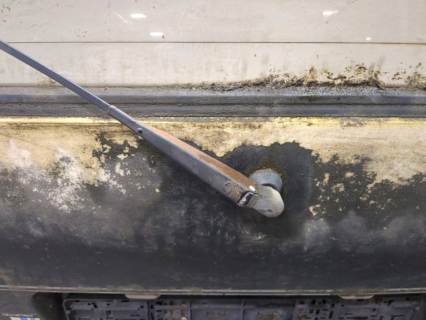 Дверь багажника