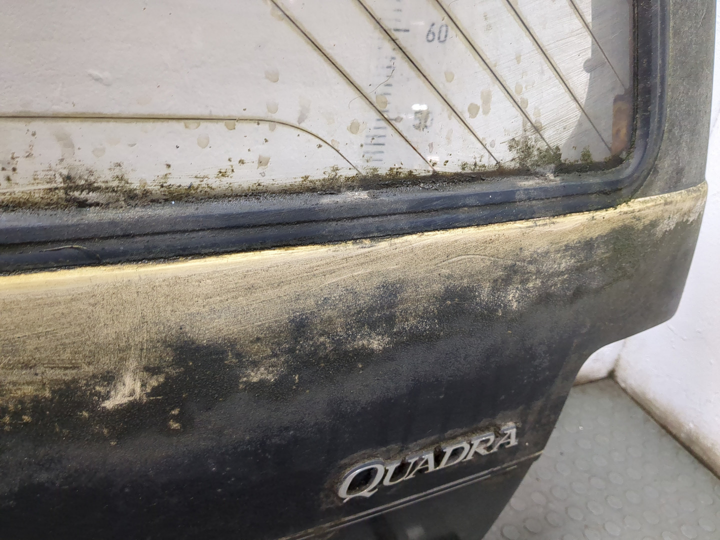 Дверь багажника