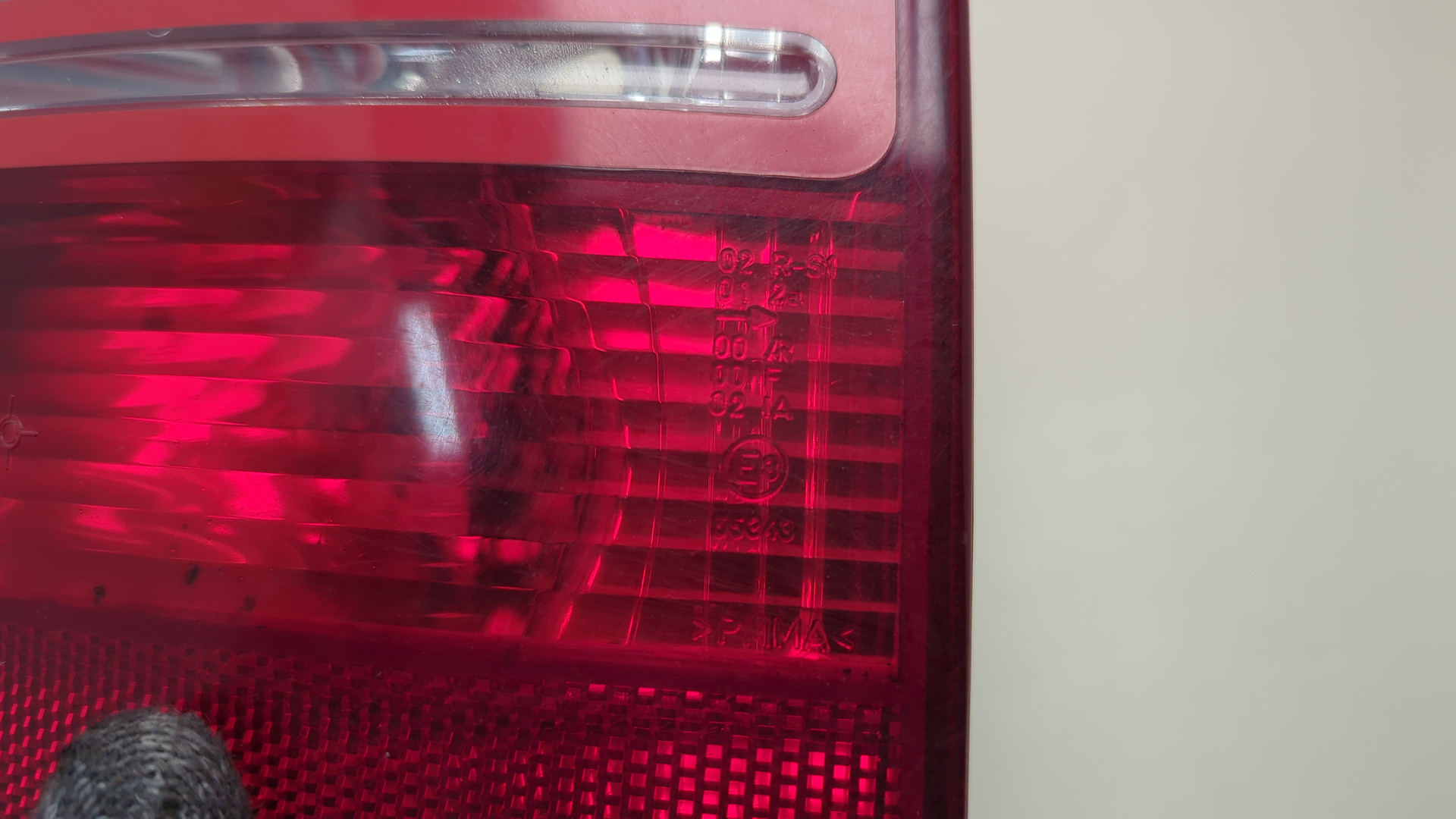 Фонарь задний правый