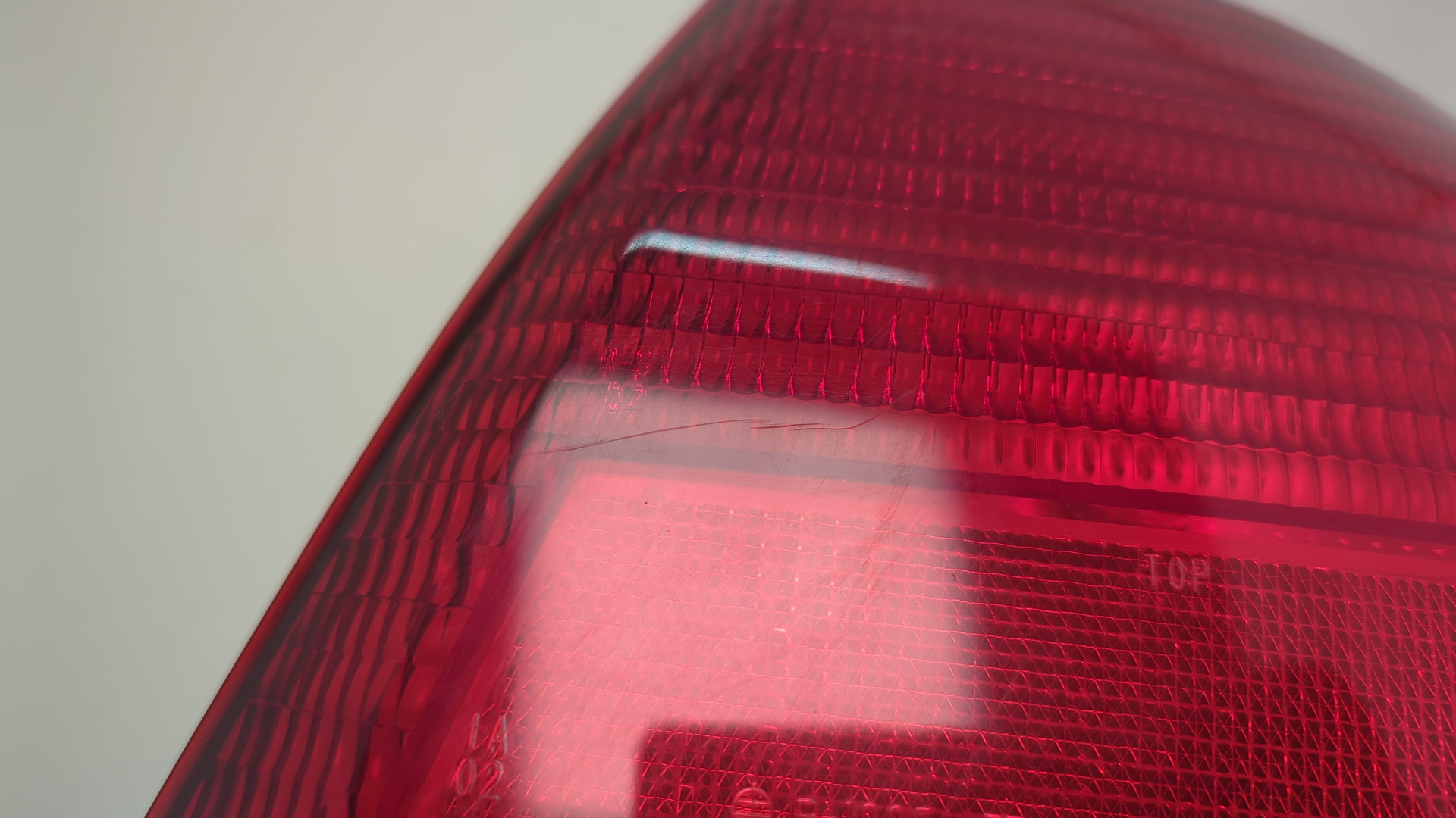 Фонарь задний правый