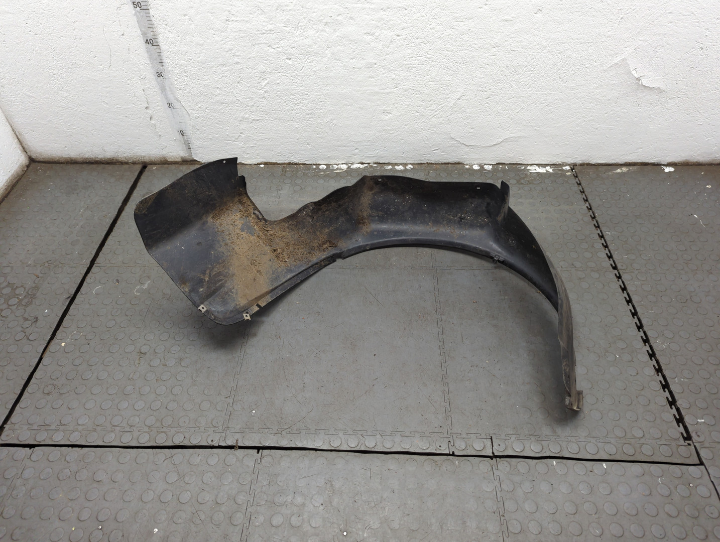 Локер передний правый