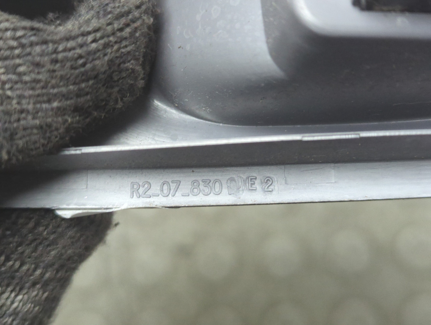 Кнопка стеклоподъемника