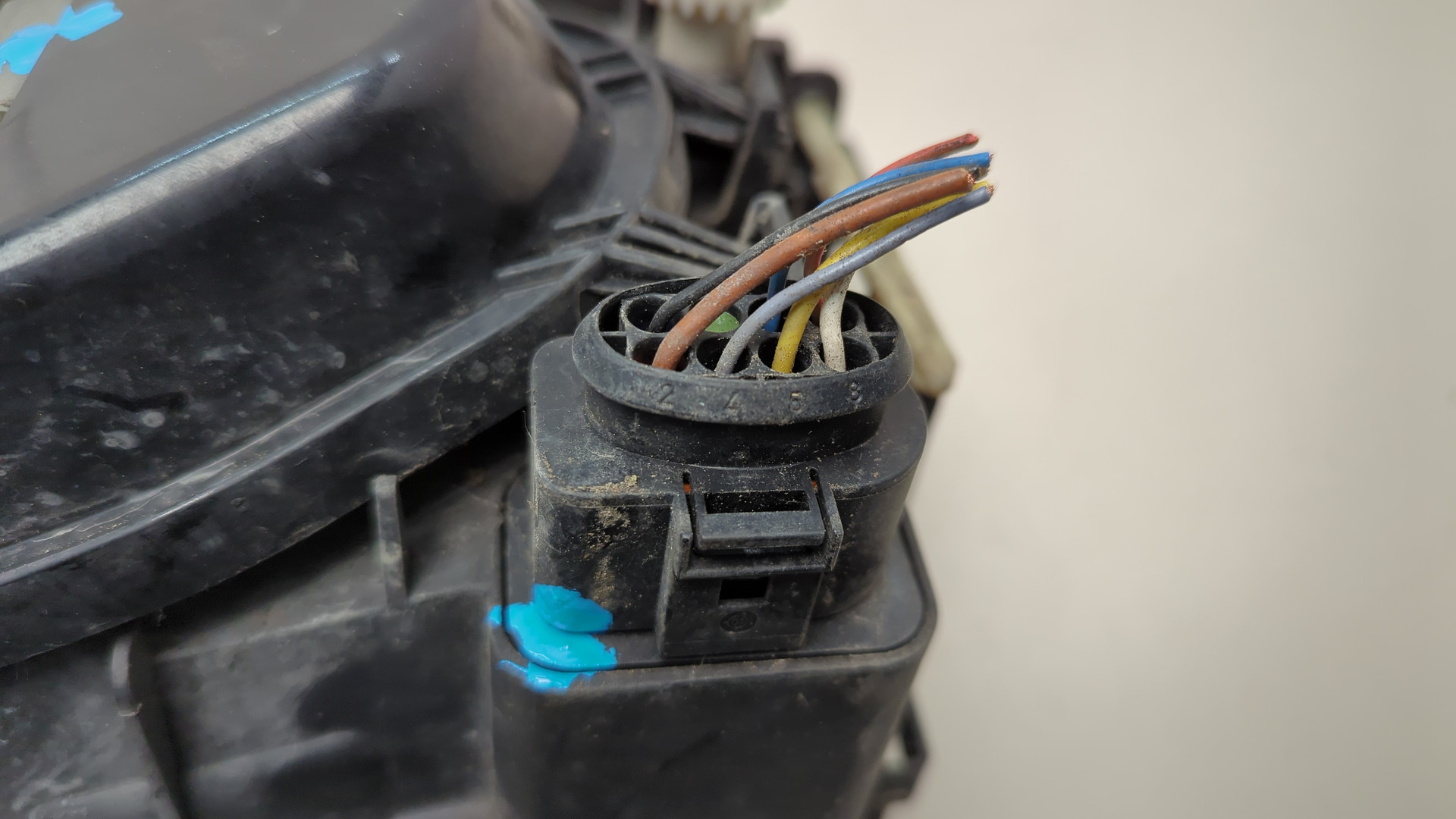 Фара правая