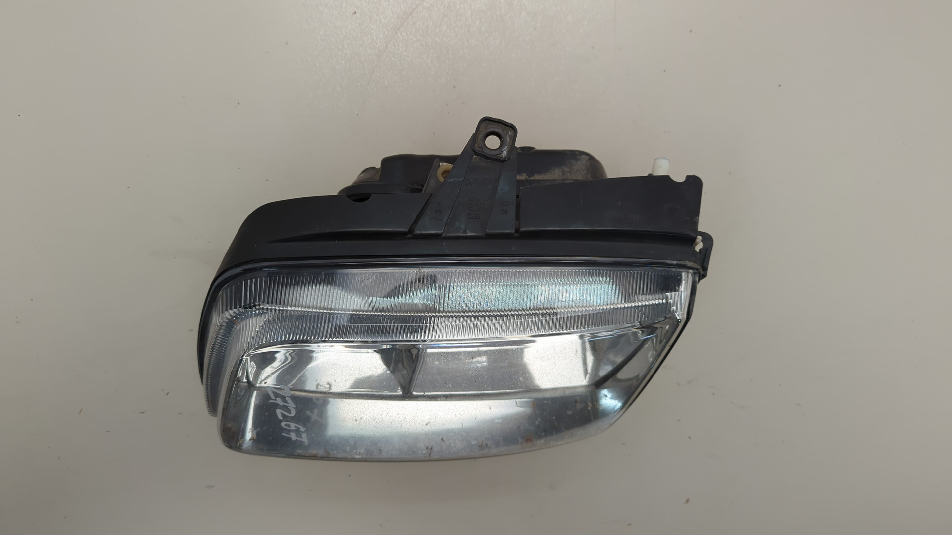 Фара левая