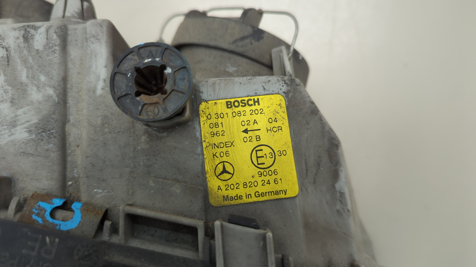 Фара правая