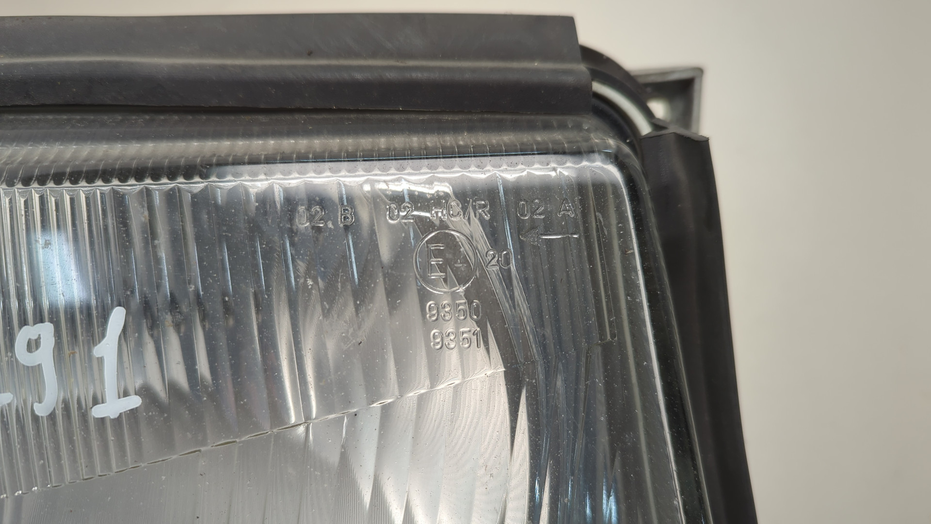 Фара правая