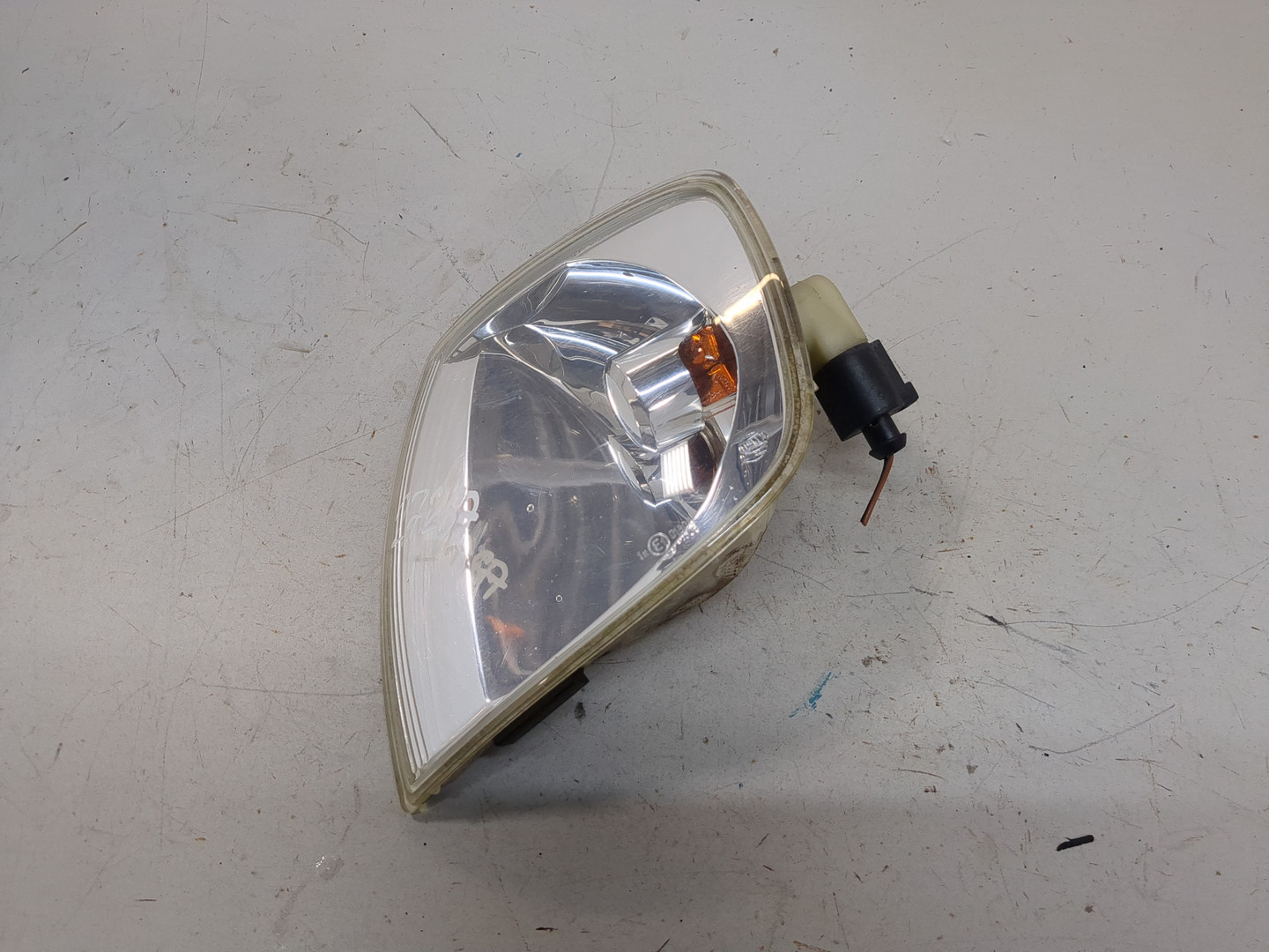 Повторитель на крыло левый