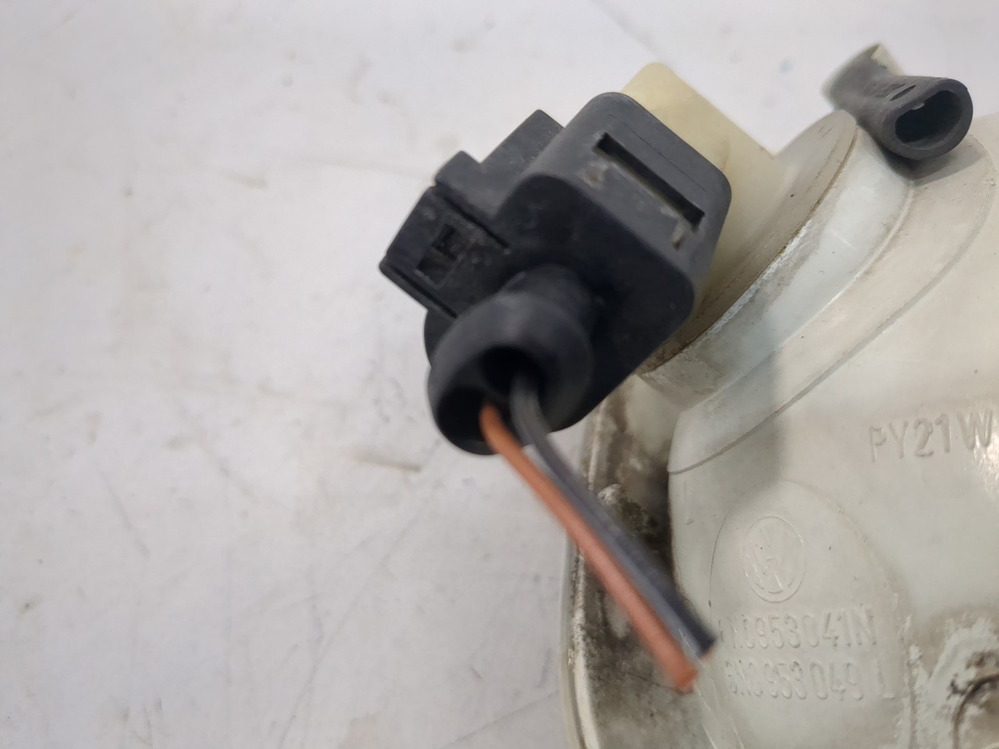 Повторитель на крыло левый