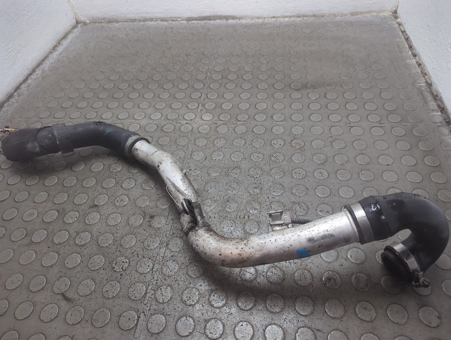 Патрубок интеркулера