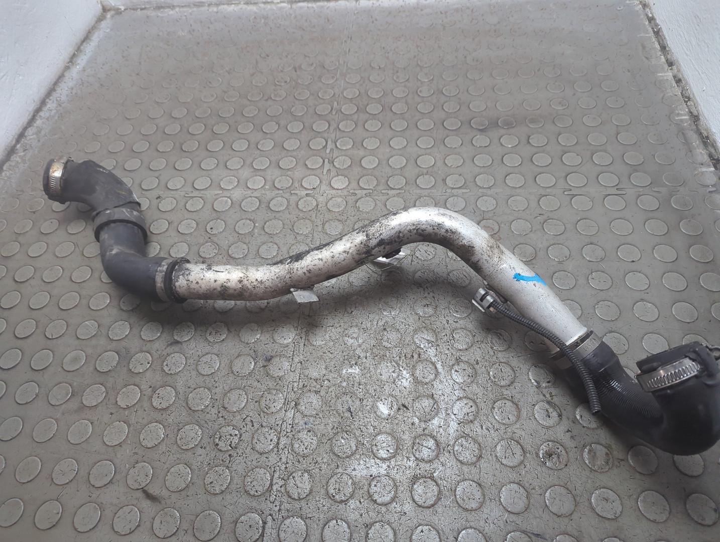 Патрубок интеркулера