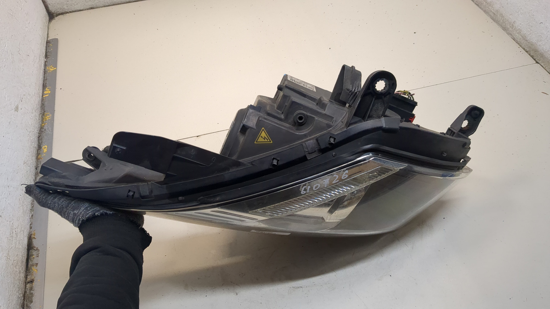 Фара правая