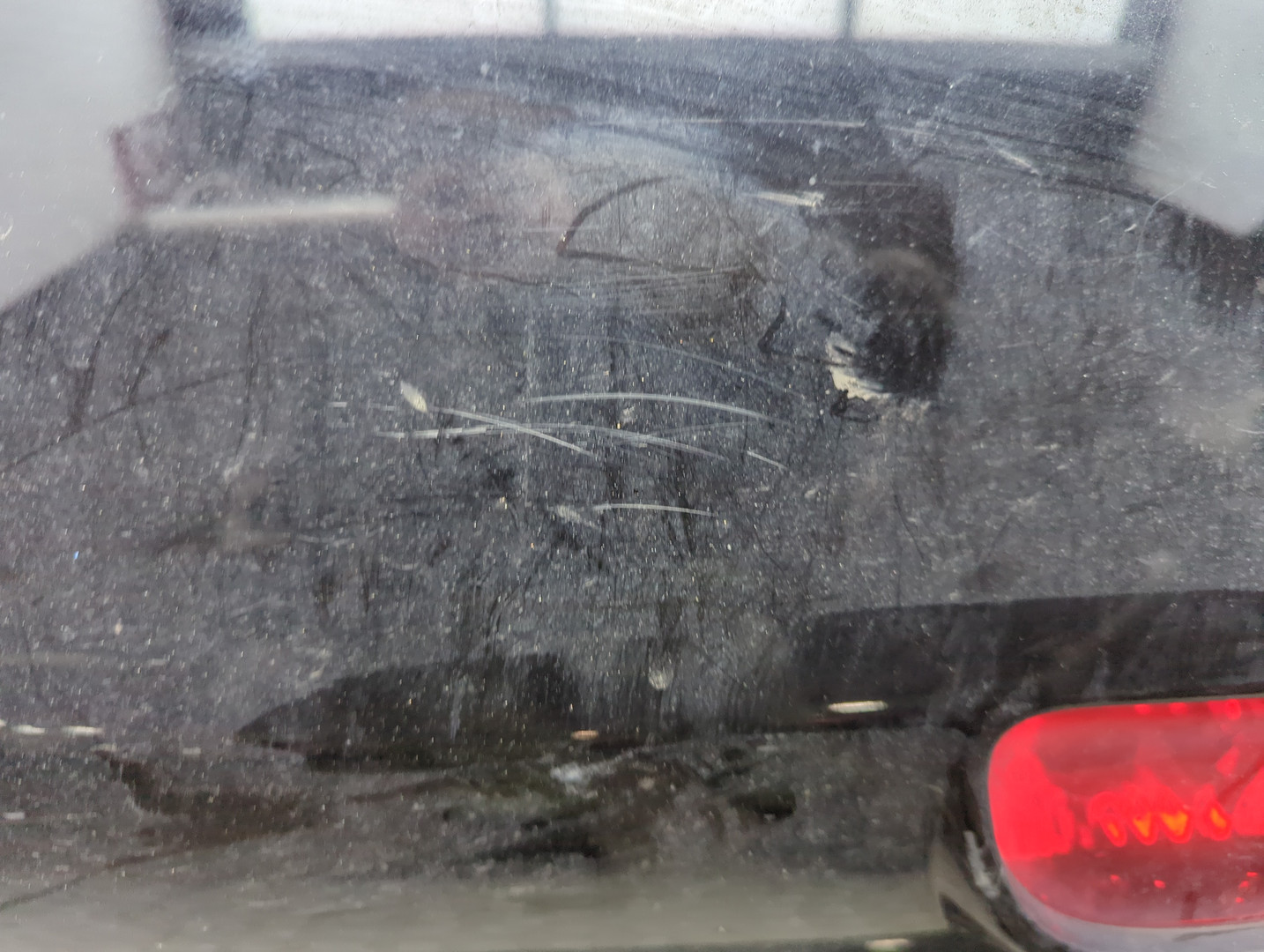 Бампер задний