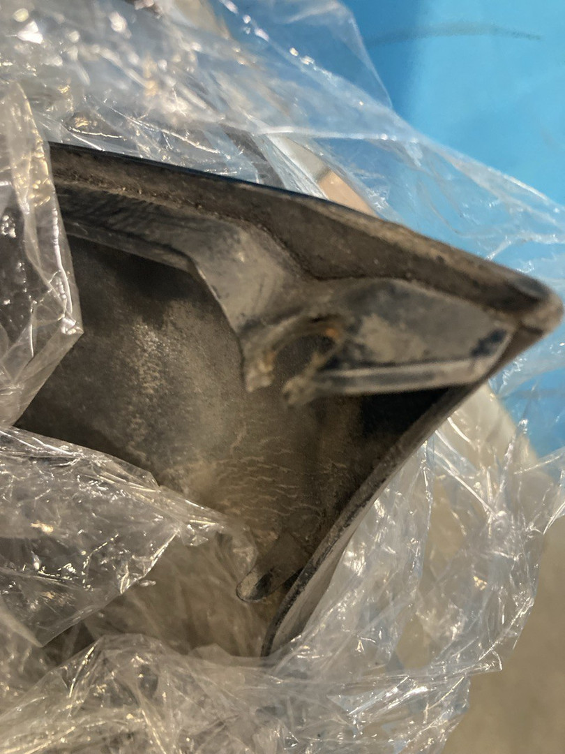 Бампер задний