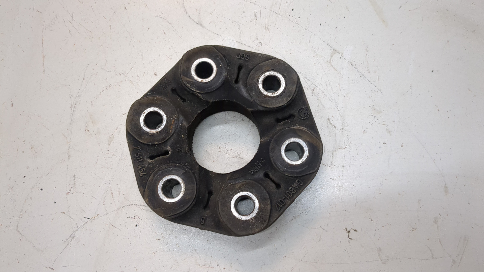 Муфта эластичная карданного вала