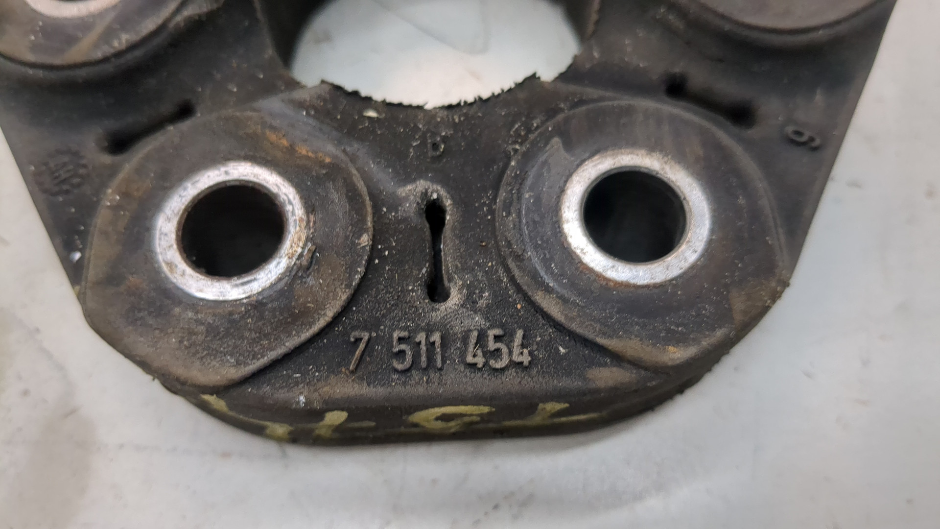 Муфта эластичная карданного вала