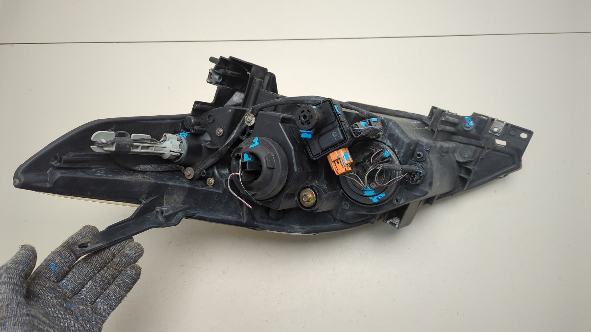 Фара правая