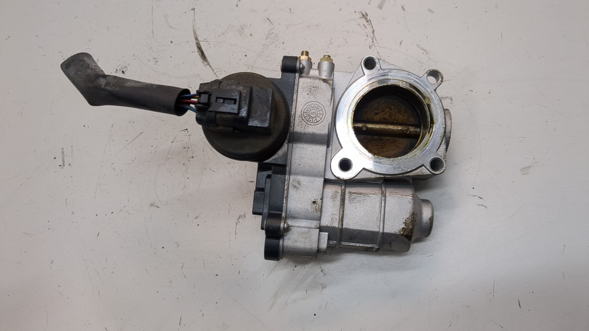 Заслонка дроссельная электрическая