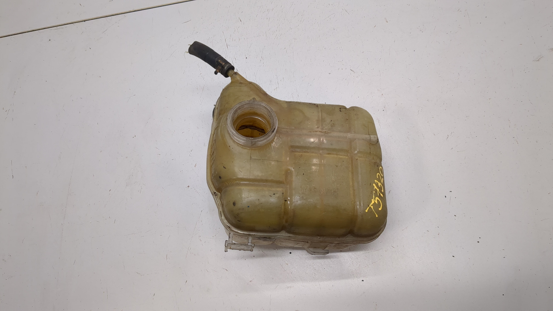 Бачок расширительный