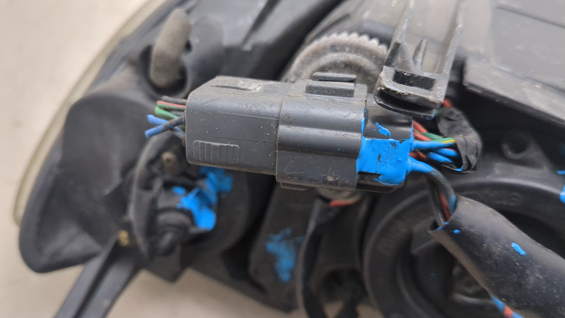 Фара правая