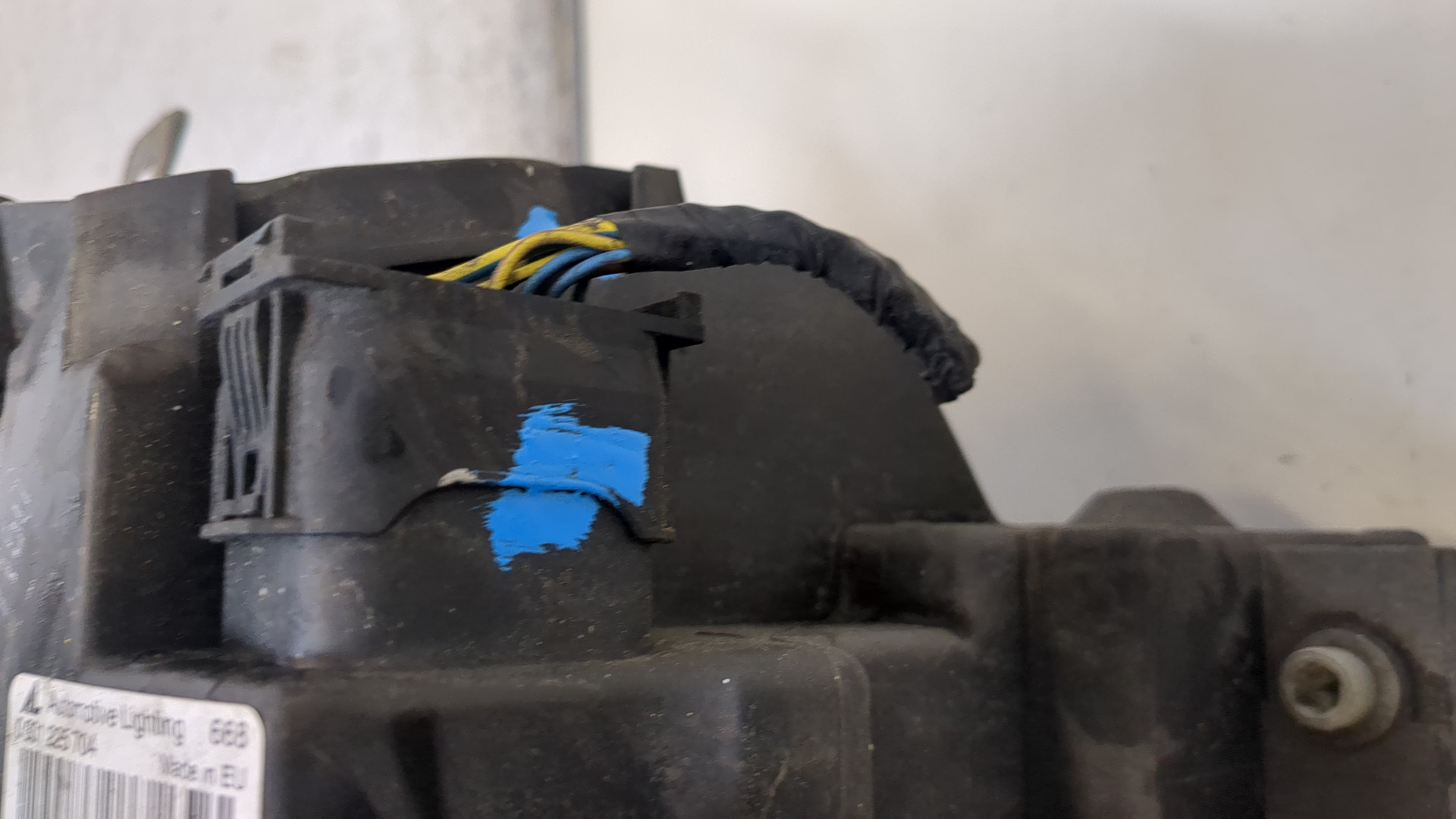 Фара правая