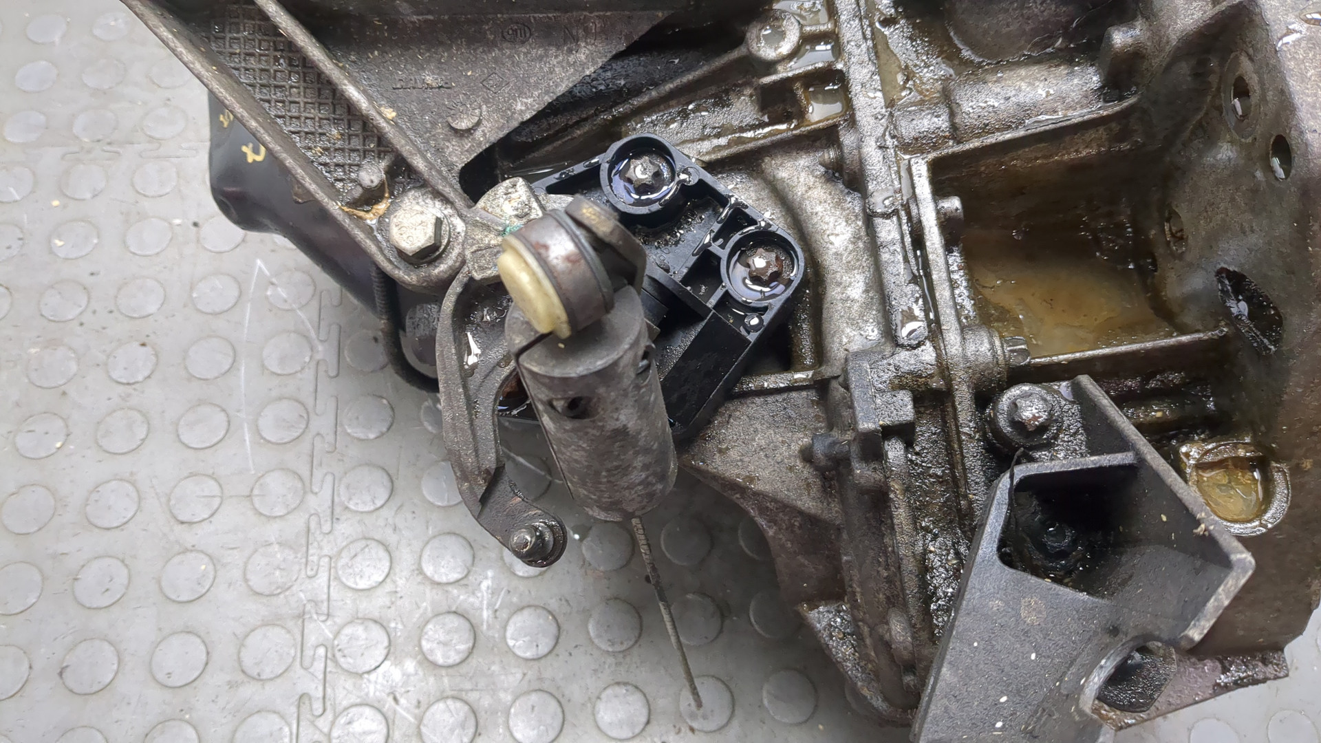 МКПП (механическая коробка переключения передач)