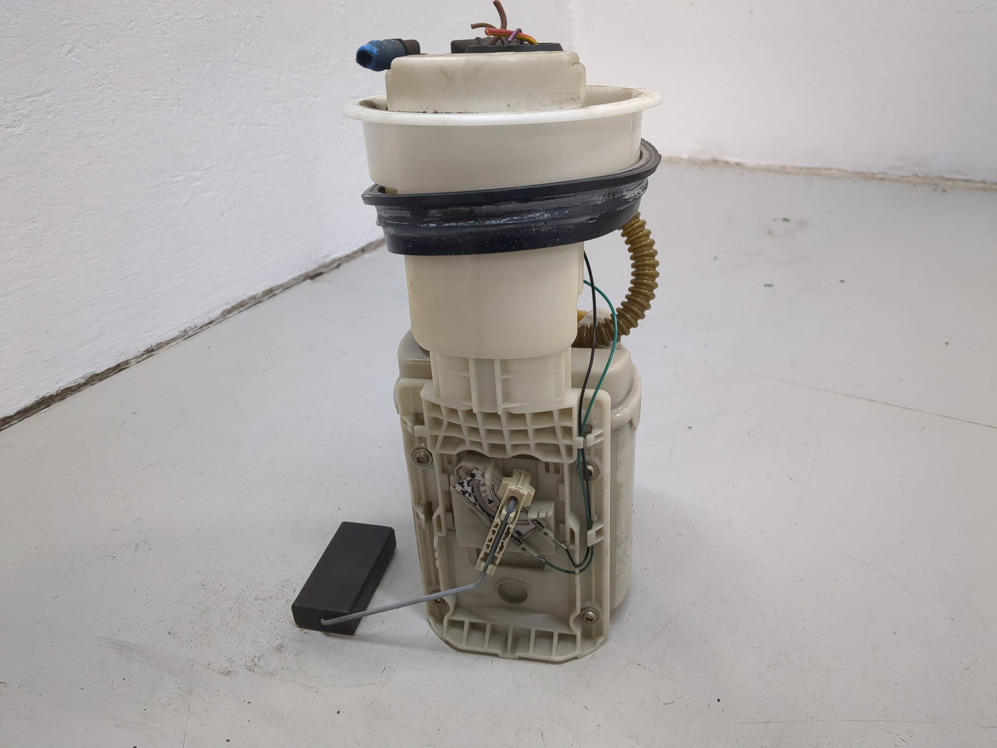 Насос топливный электрический