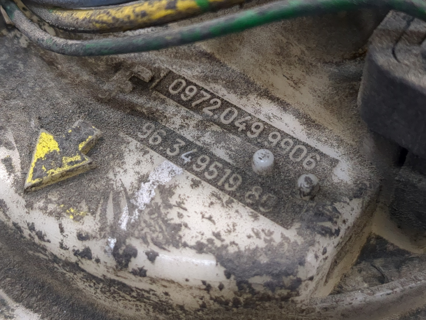 Насос топливный электрический