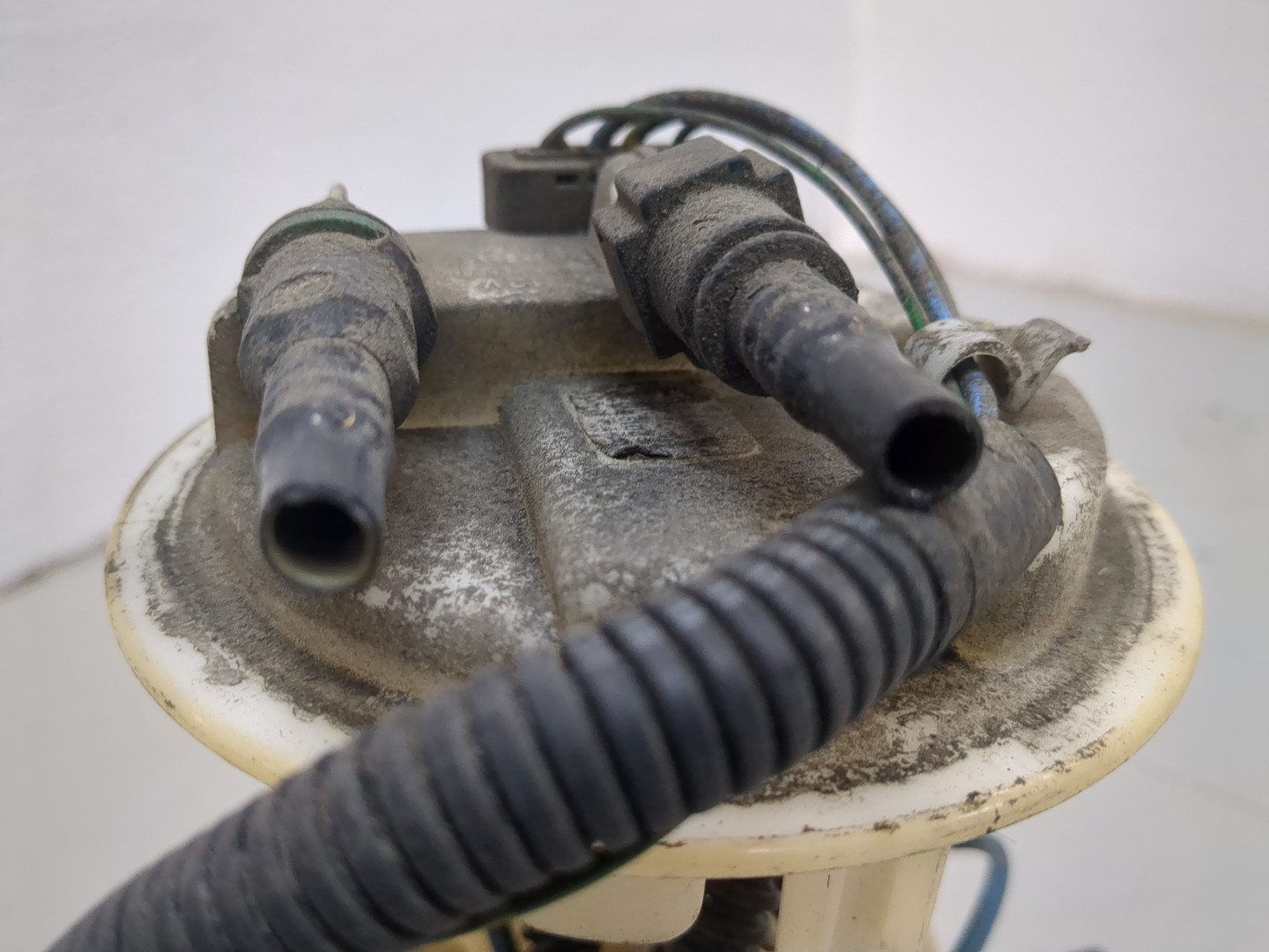 Насос топливный электрический