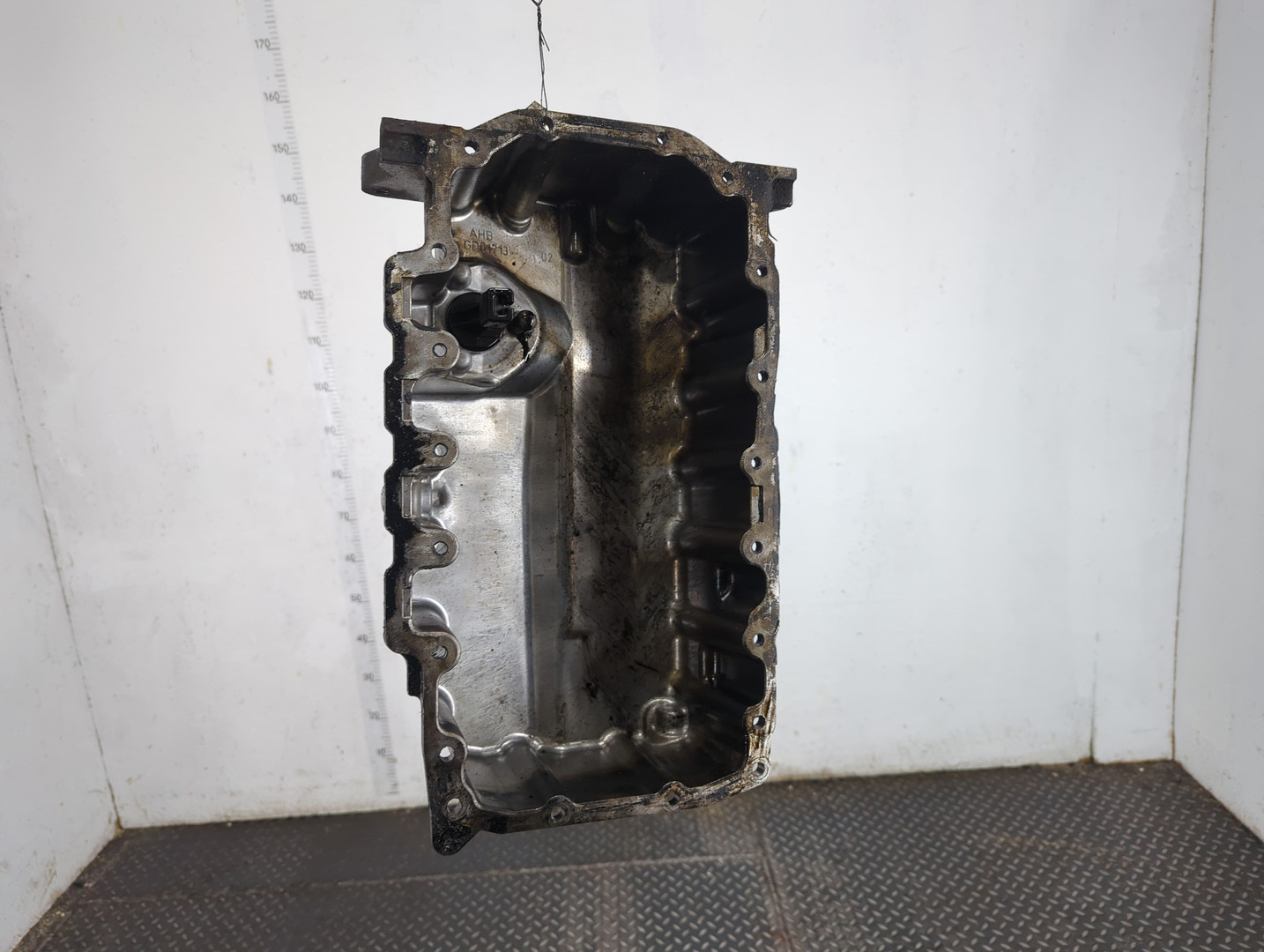 Поддон масляный двигателя (картер)