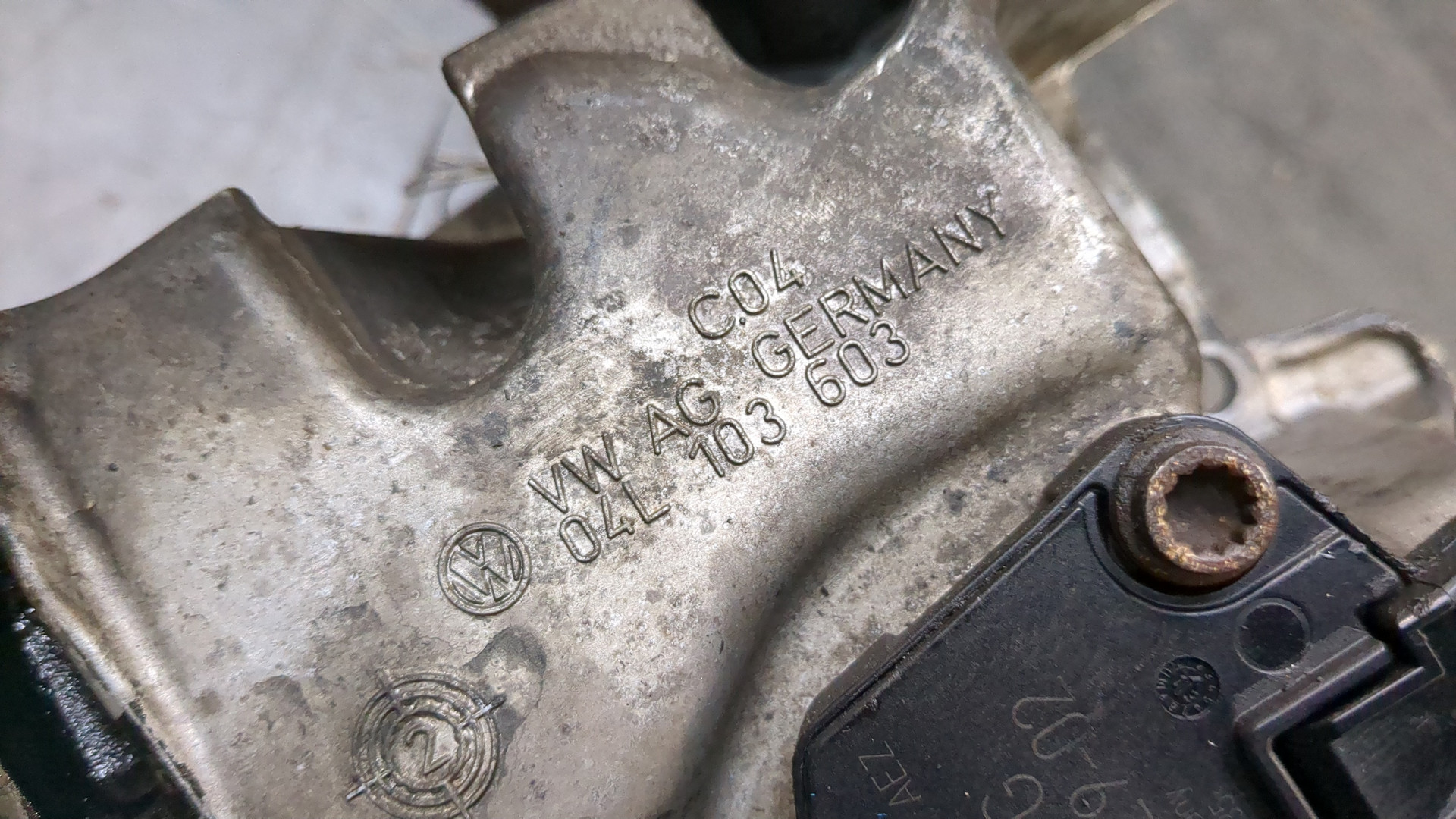 Поддон масляный двигателя (картер)