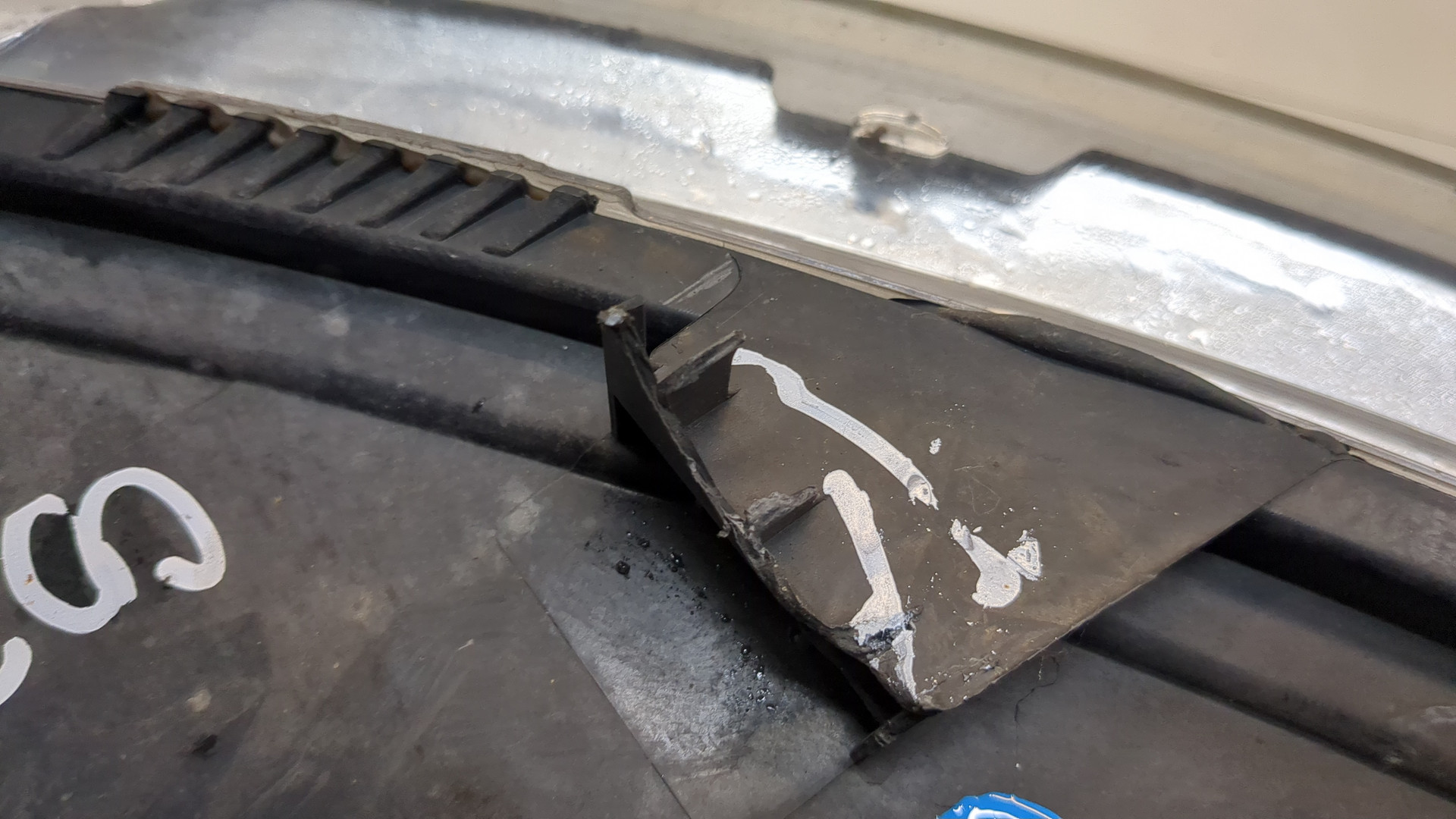 Фара правая