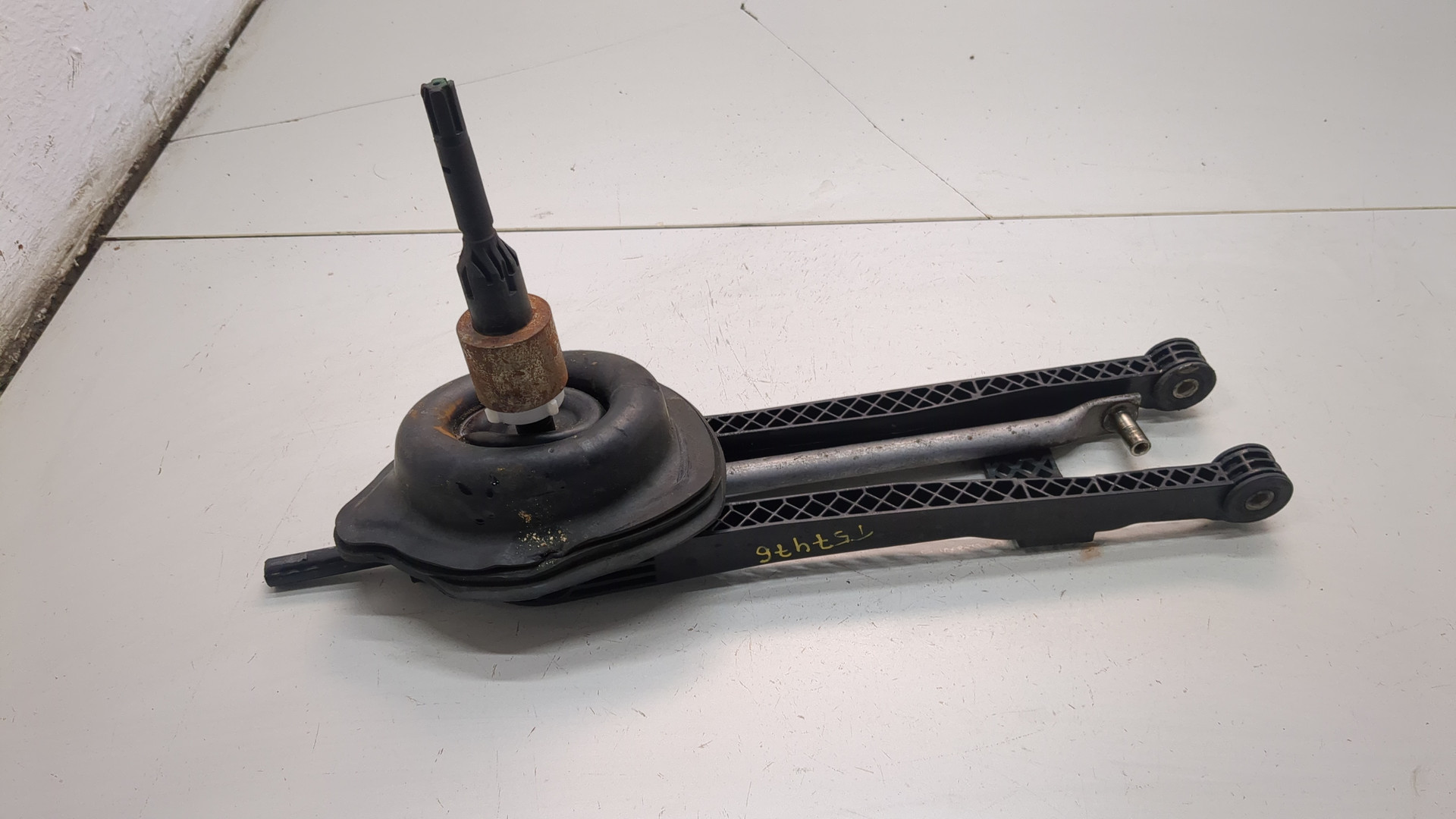 Кулиса МКПП / АКПП