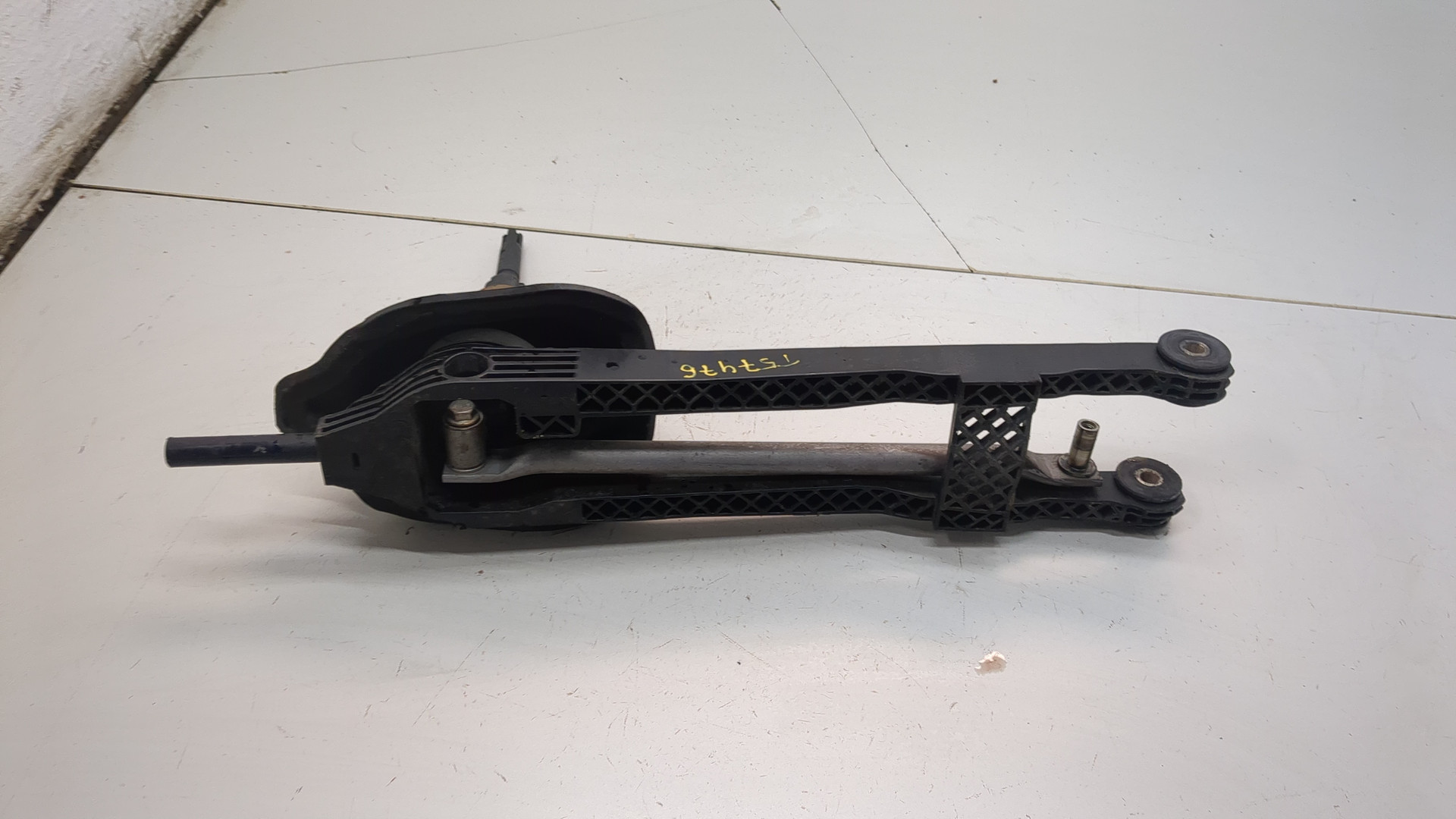 Кулиса МКПП / АКПП